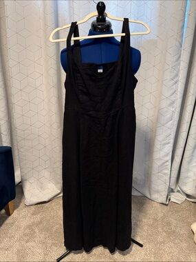 Old Navy Black Midi Dress with Wide Straps and POCKETS!